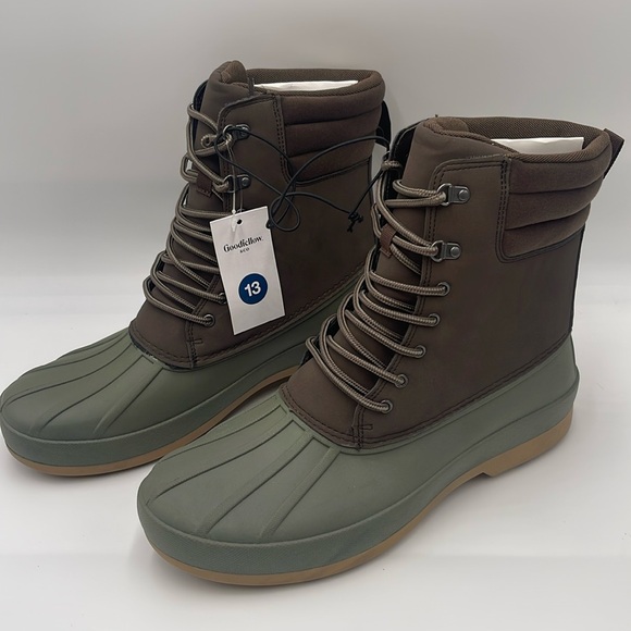Goodfellow & Co Other - NWT Men’s Goodfellow & Co Green / Brown Winter Snow Boots Size 13